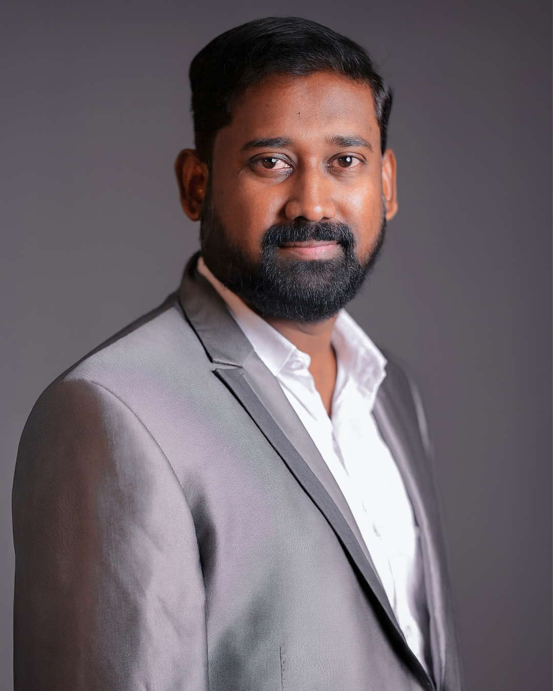 Mohamed Alikhan, founder of Prime View Studio, professional headshot